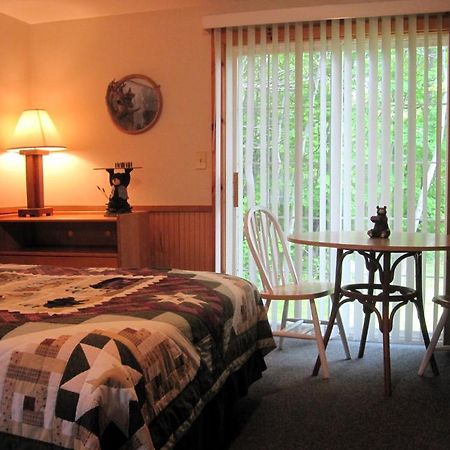 Bear Tree Lodge 위어스비치 외부 사진