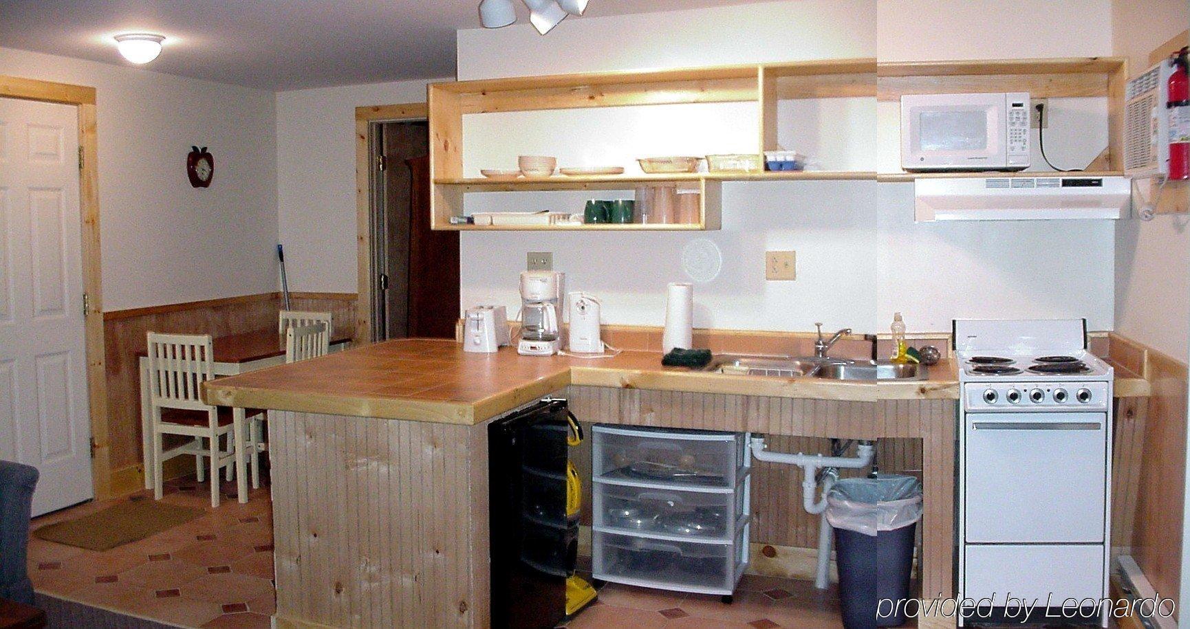 Bear Tree Lodge 위어스비치 객실 사진