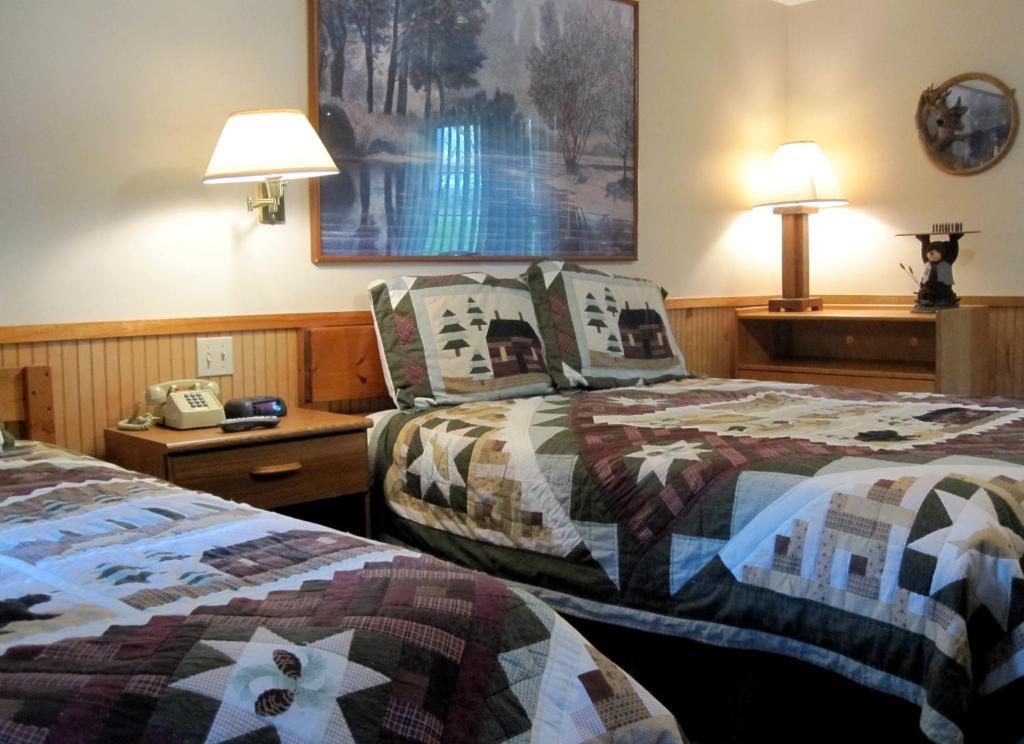 Bear Tree Lodge 위어스비치 외부 사진