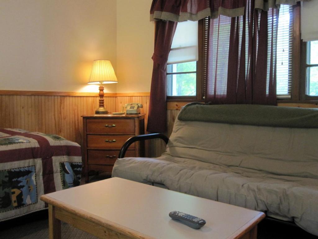 Bear Tree Lodge 위어스비치 객실 사진