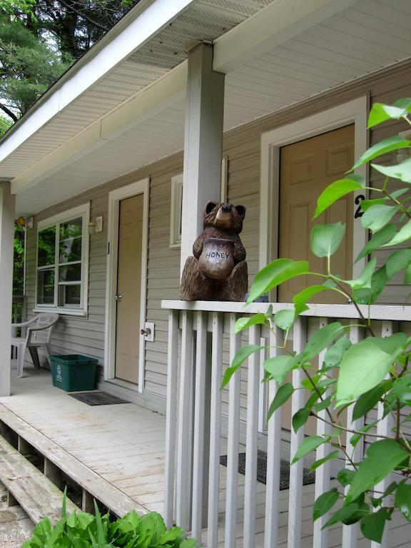 Bear Tree Lodge 위어스비치 외부 사진